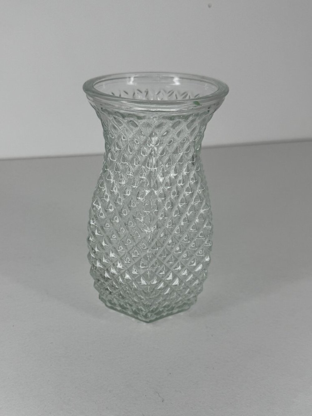 Vintage Hoosier Glass Diamond Cut Vase #4071 Made In Indiana